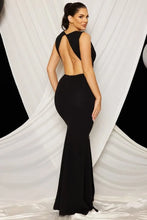 Load image into Gallery viewer, RHINESTONE BROOCH CENTERED MAXI DRESS