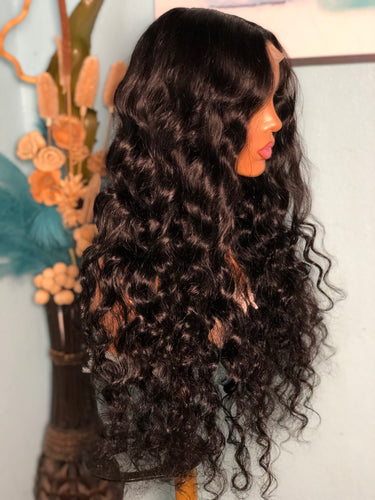 Loose Wavy Frontal Wig