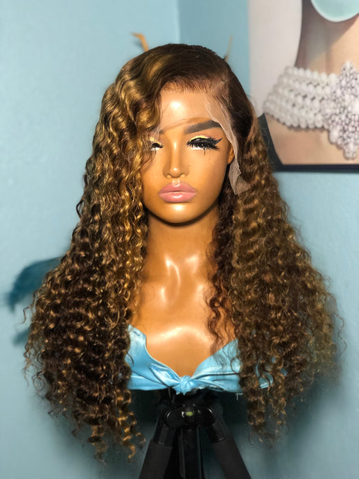 Highlight Frontal Curly